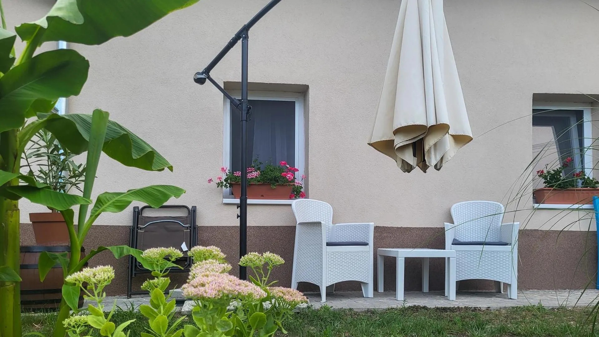 Mi Casa Vendeghaz - Apartments Eger 0*,  Hungary